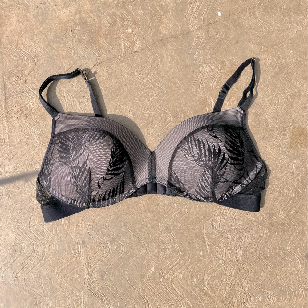 LIVELY | Black Mesh Bra 36B